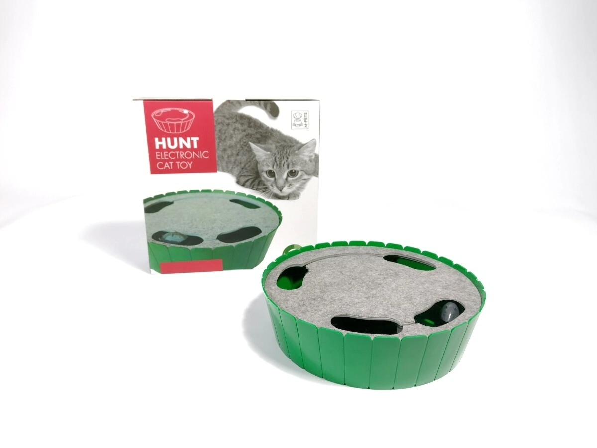 HUNT INTERACTIVE TOY CAT